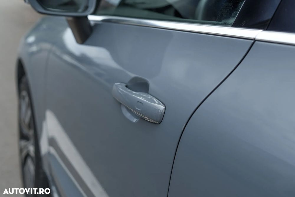 Volvo XC 60 B4 D Plus Bright - 28