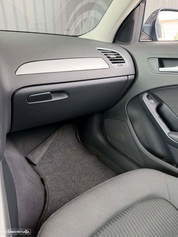 Audi A4 Avant 2.0 TDI - 21