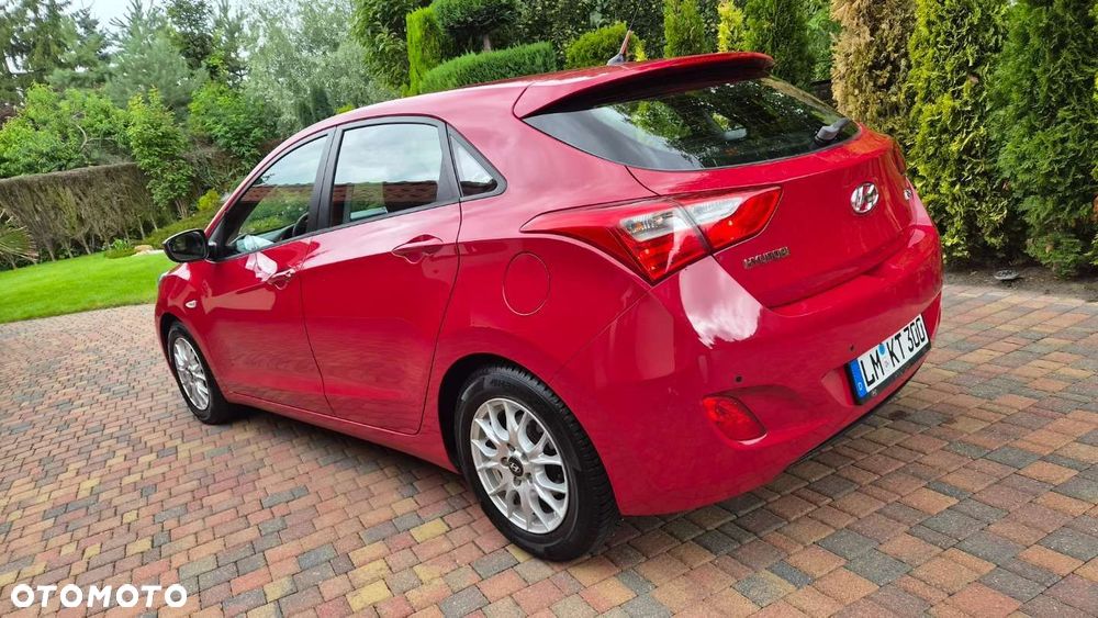 Hyundai i30 1.4 Classic + - 5