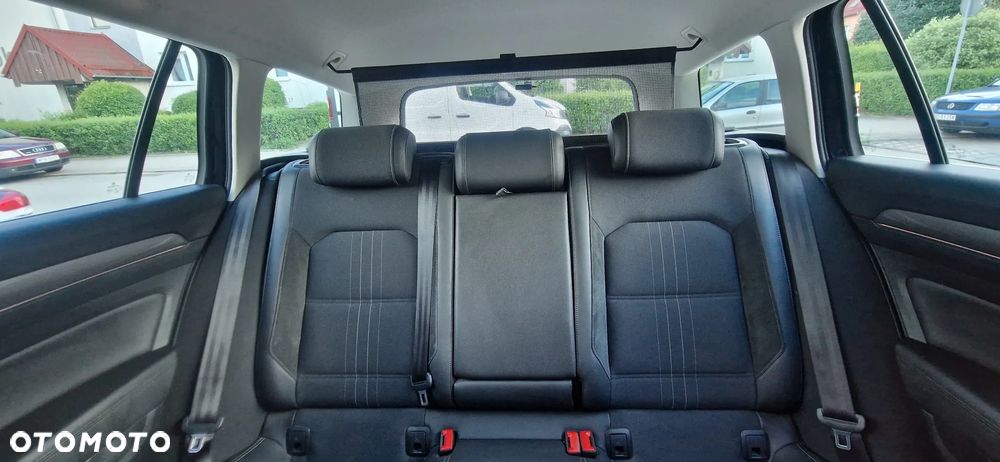 Volkswagen Passat Alltrack 2.0 TDI SCR 4Mot DSG - 13