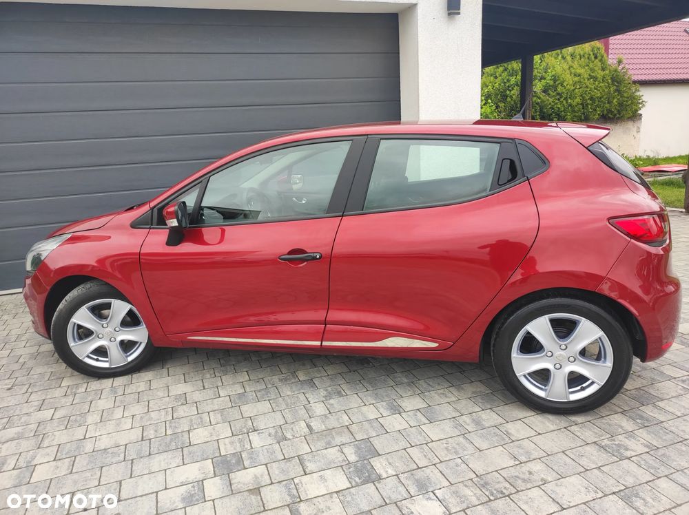 Renault Clio - 31