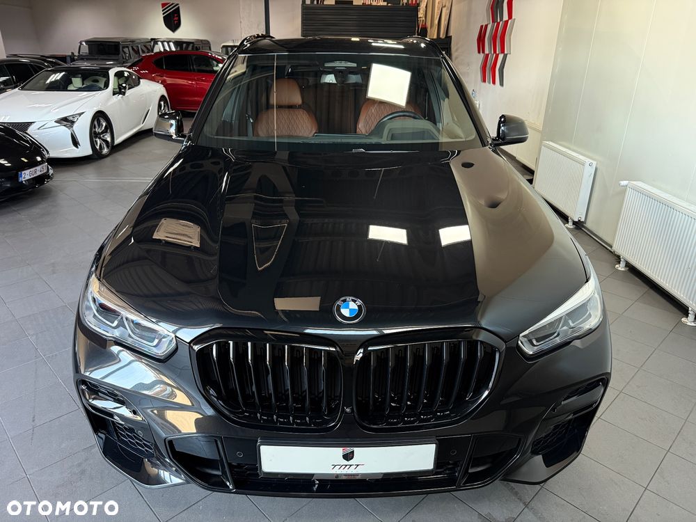 BMW X5 M M50i - 3