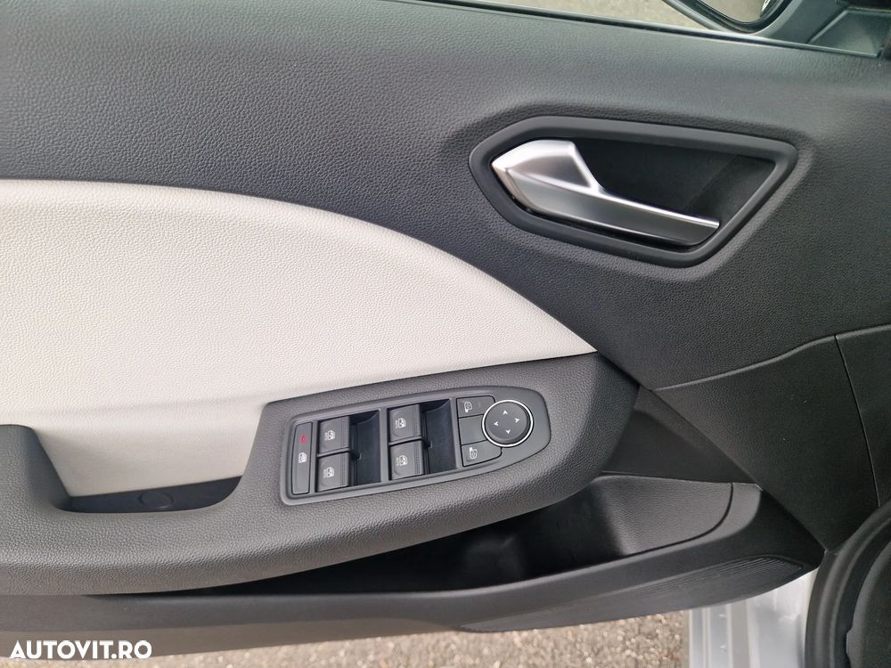 Renault Clio - 13
