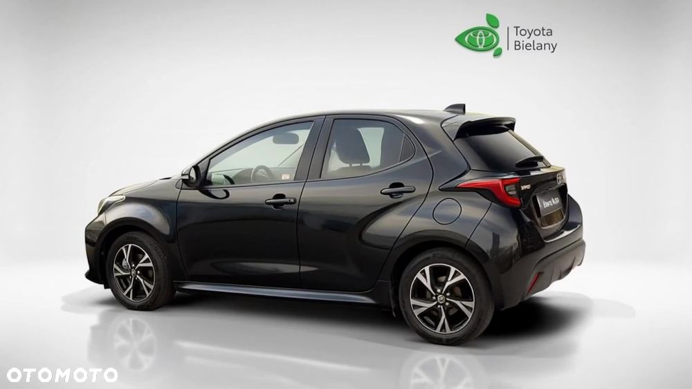 Toyota Yaris Hybrid 1.5 Style - 35