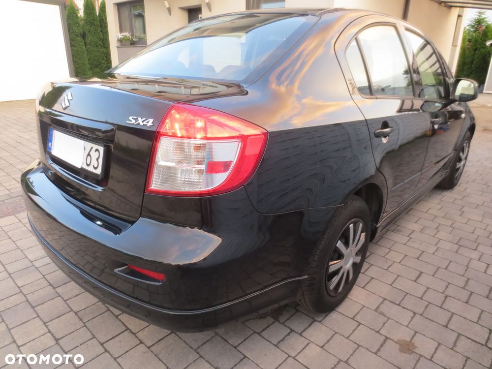 Suzuki SX4 - 23