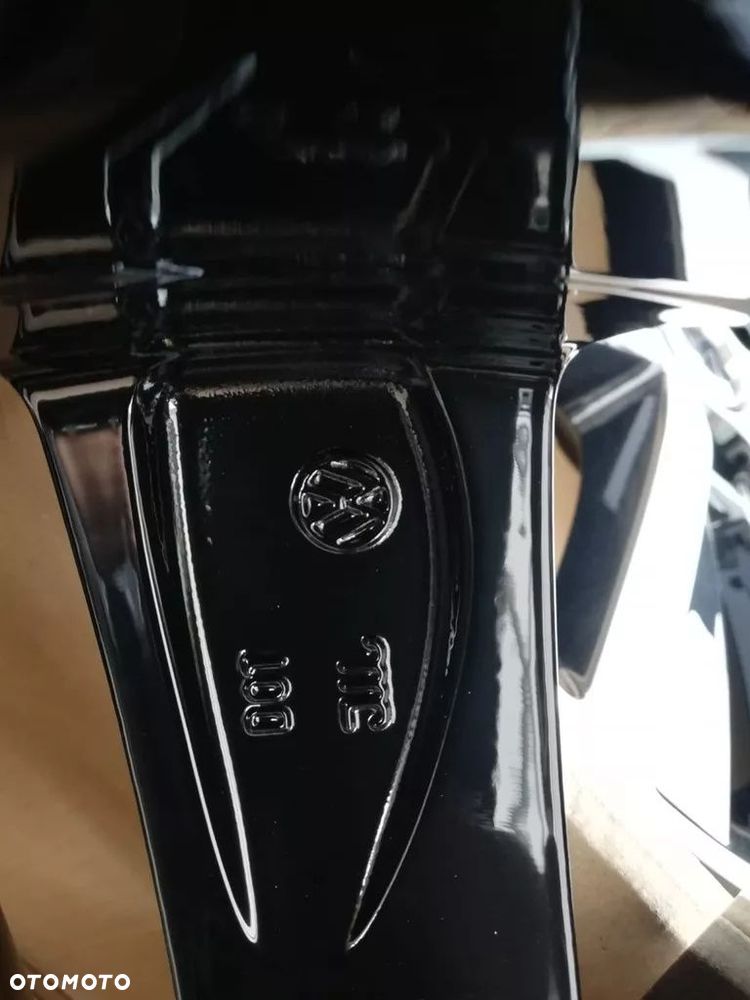 VW T5 T6 T6.1 MUTIVAN 17' NOWE OEM 7E0 - 2