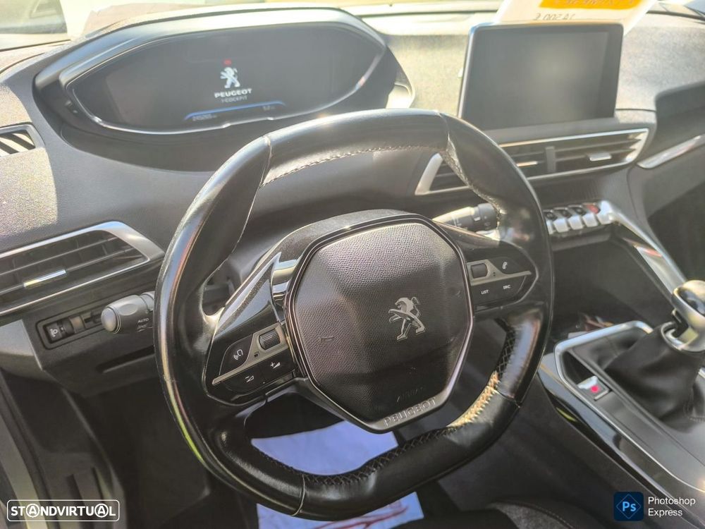 Peugeot 3008 1.6 BlueHDi Active - 11
