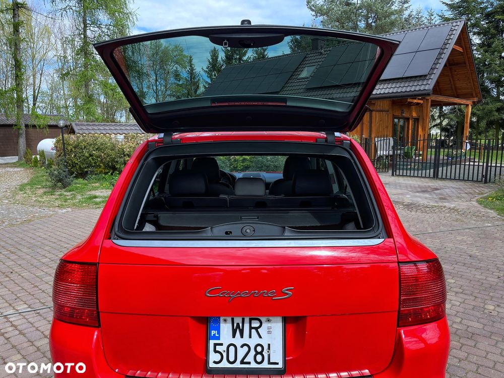 Porsche Cayenne - 18