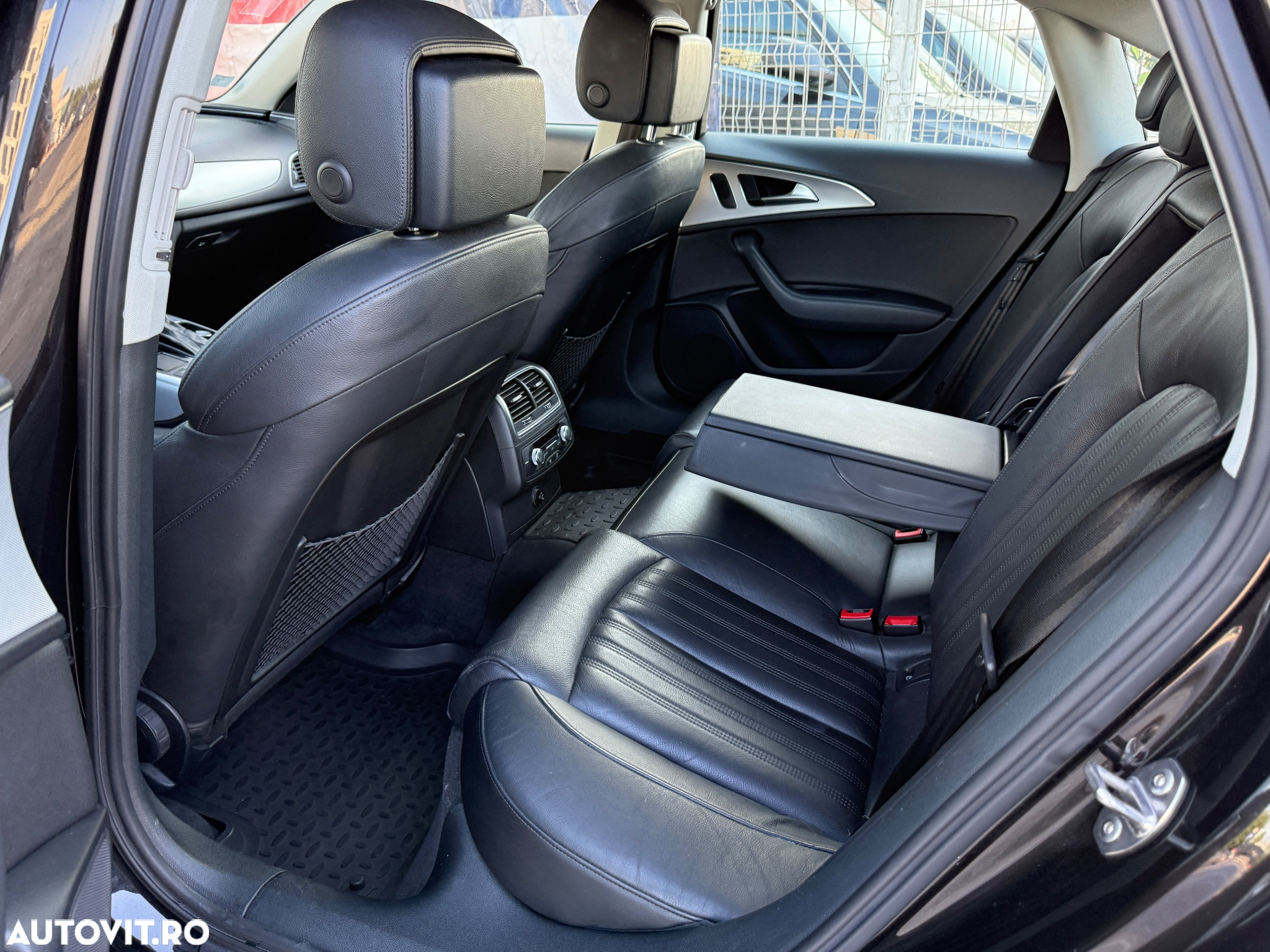 Audi A6 2.0 TDI Ultra S tronic - 26