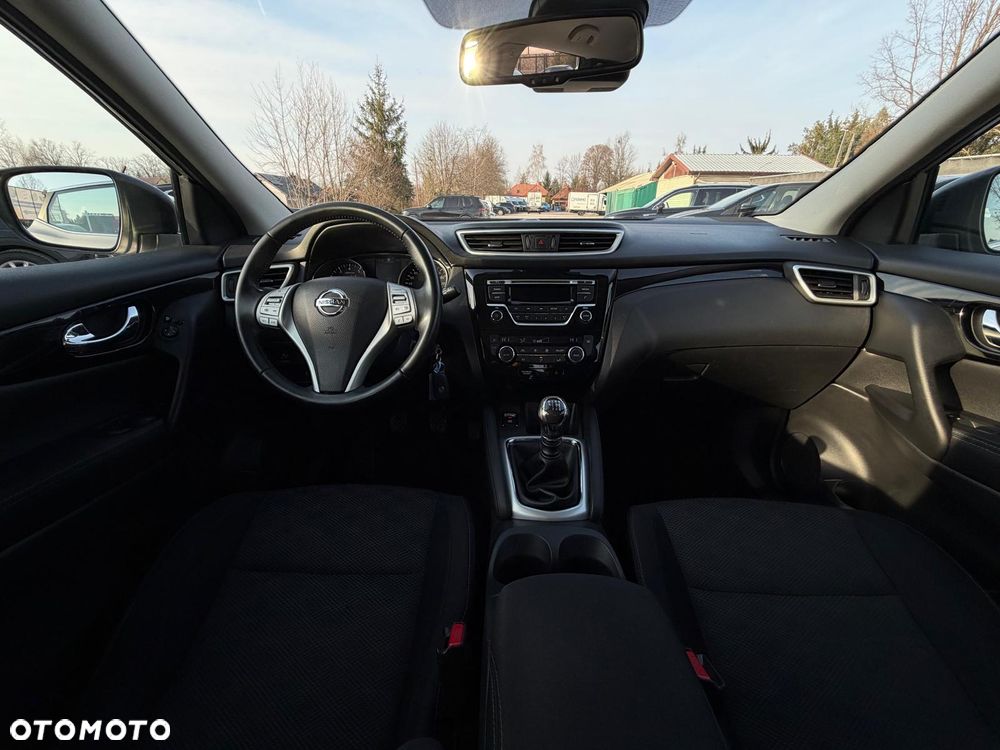 Nissan Qashqai 1.6 DIG-T N-Connecta - 5