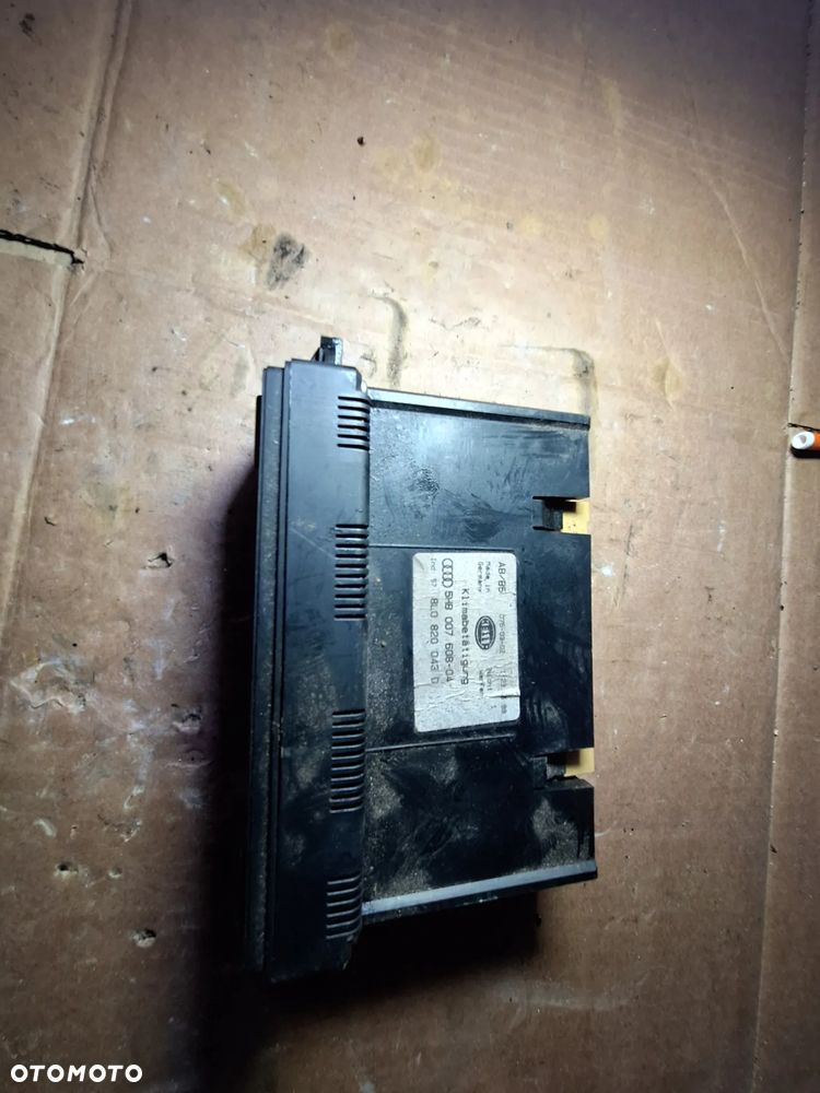 panel klimatyzacji  AUDI A3 8L 8L0820043D   (11/1) - 2