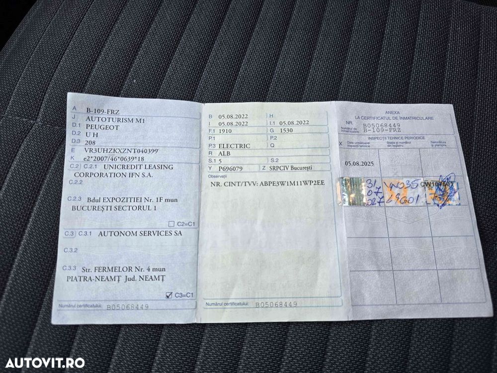 Peugeot 208 - 18