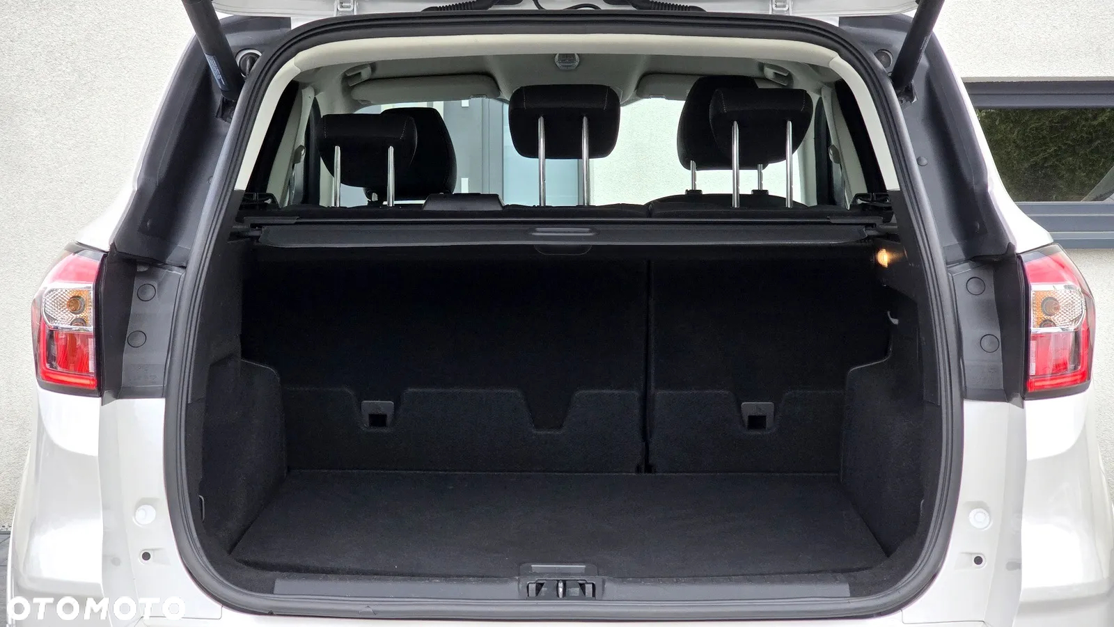 Ford Kuga Vignale 2.0 TDCi AWD - 34