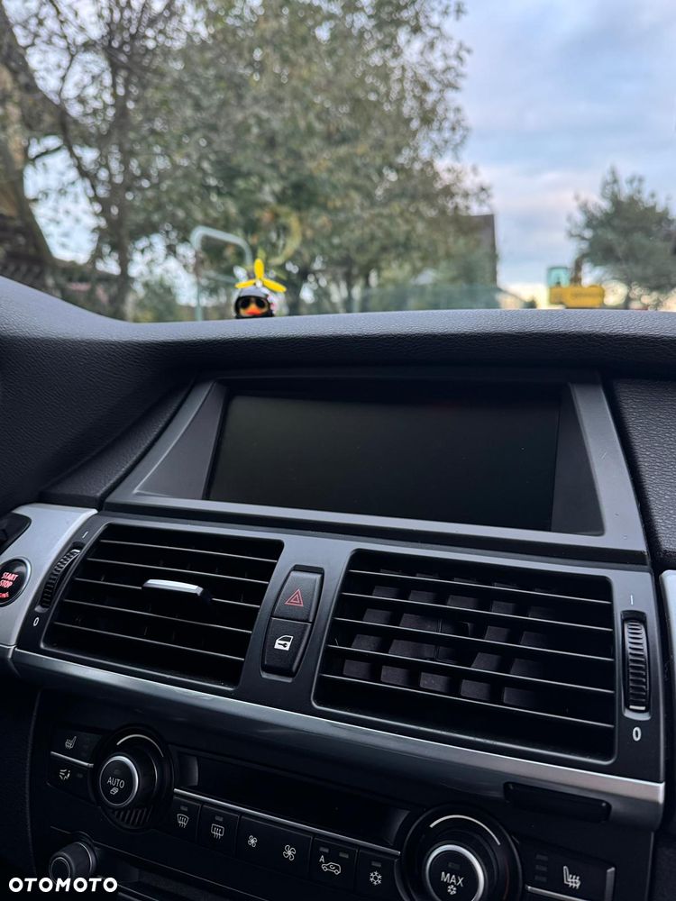 BMW X5 xDrive30d - 23