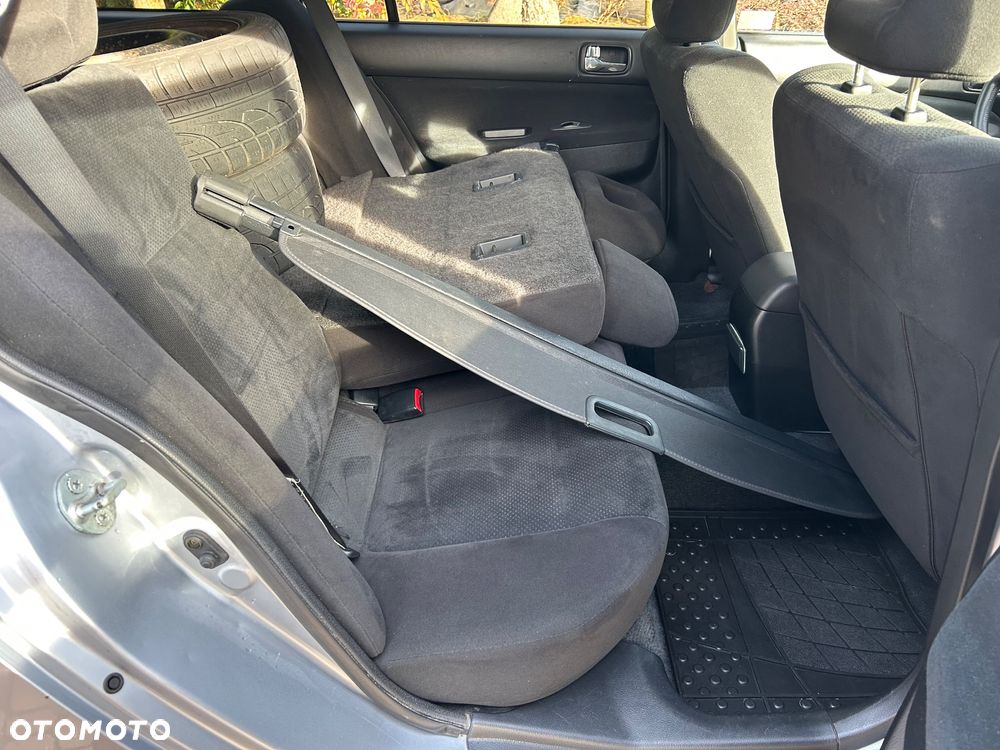 Mitsubishi Lancer 1.6 Sport - 27