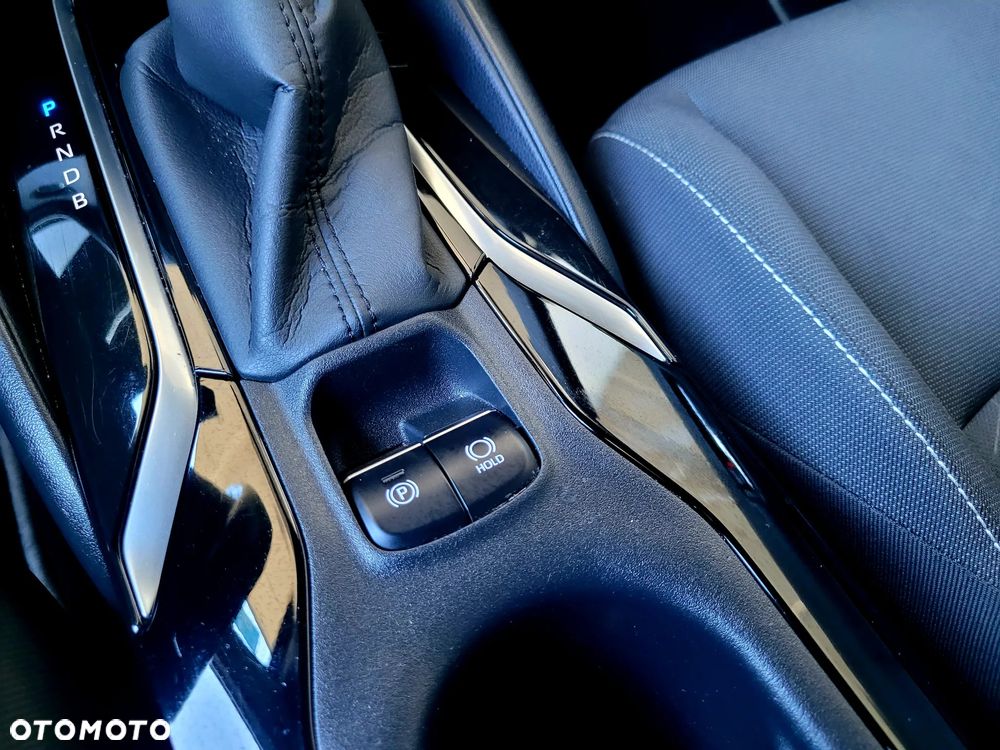 Toyota Corolla 1.8 Hybrid Comfort - 21