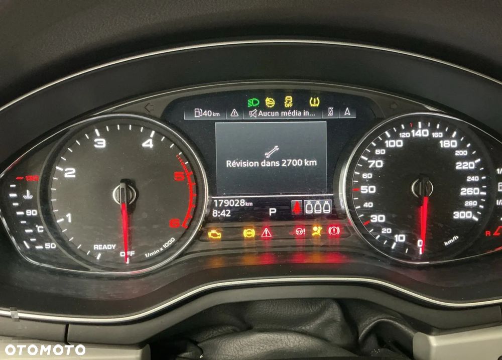 Audi A4 Avant 30 TDI S tronic - 7