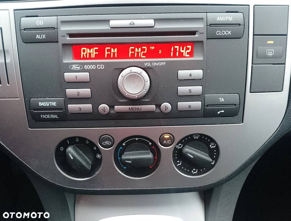 Ford C-MAX 1.6 Ambiente - 21
