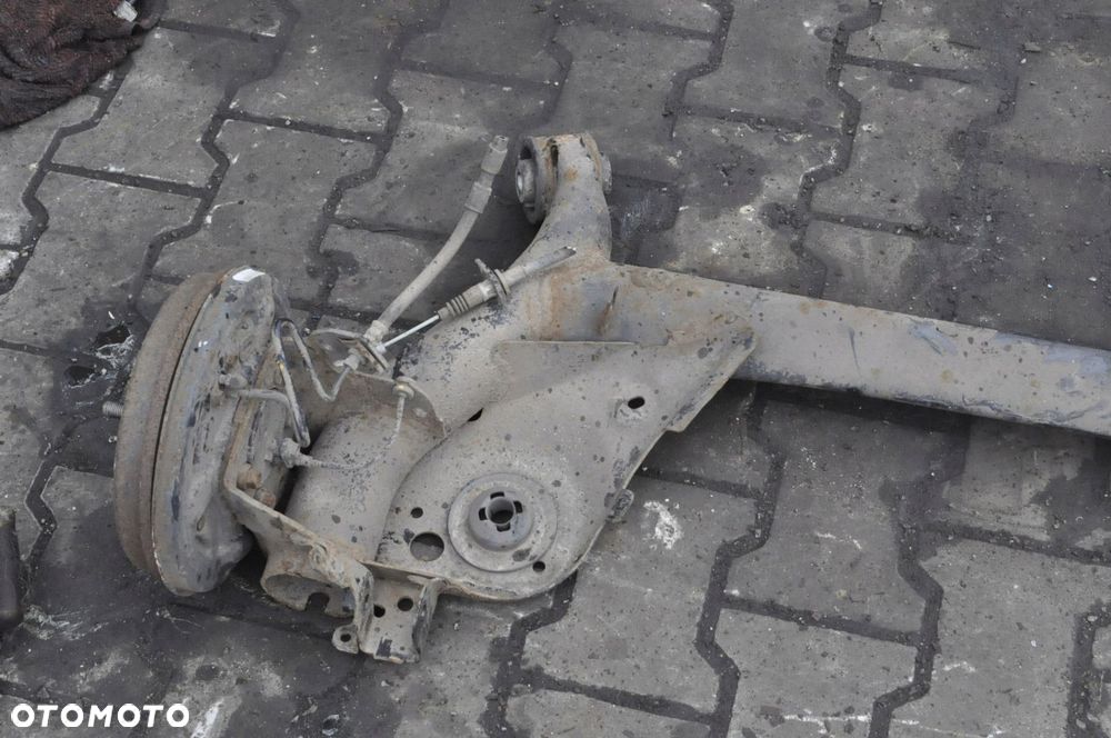MAZDA 2 DL DJ ZAWIESZENIE BELKA TYŁ HACHBACK 5D 58tys km 2018R - 2