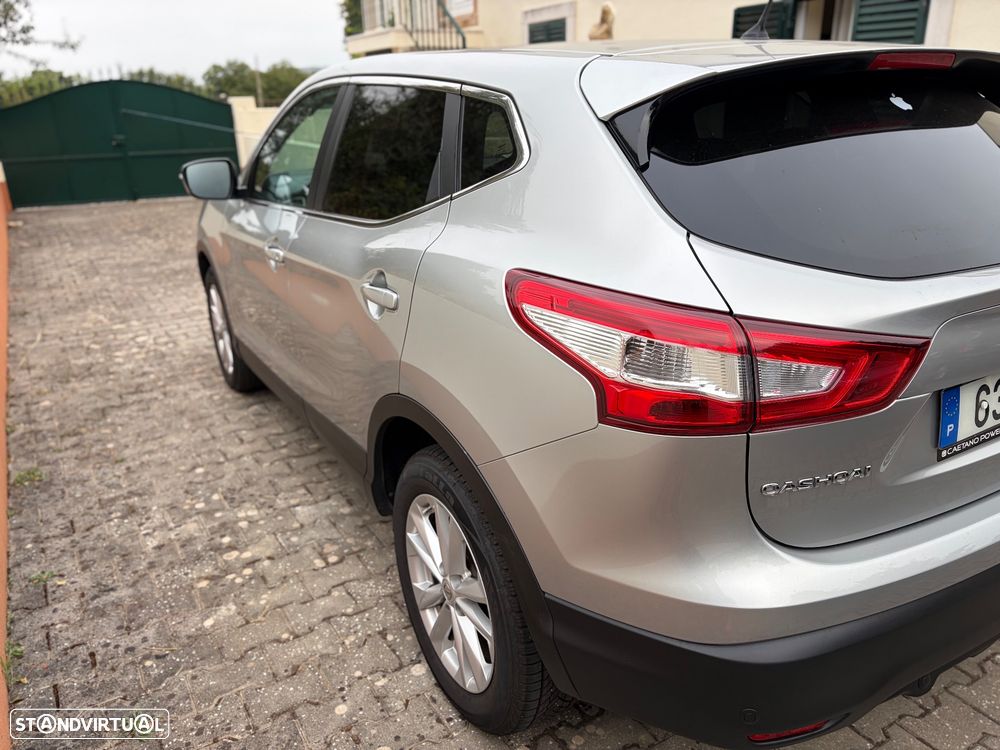 Nissan Qashqai 1.5 dCi N-Connecta - 5