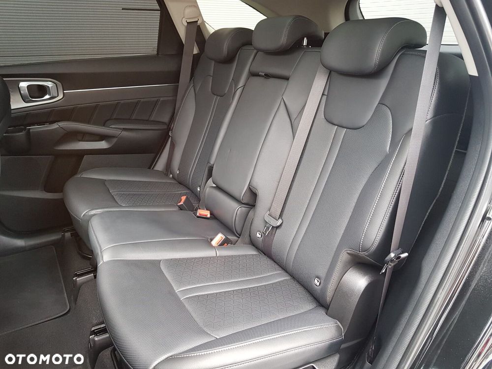 Kia Sorento 1.6 T-GDI PHEV XL 4WD 7os - 36