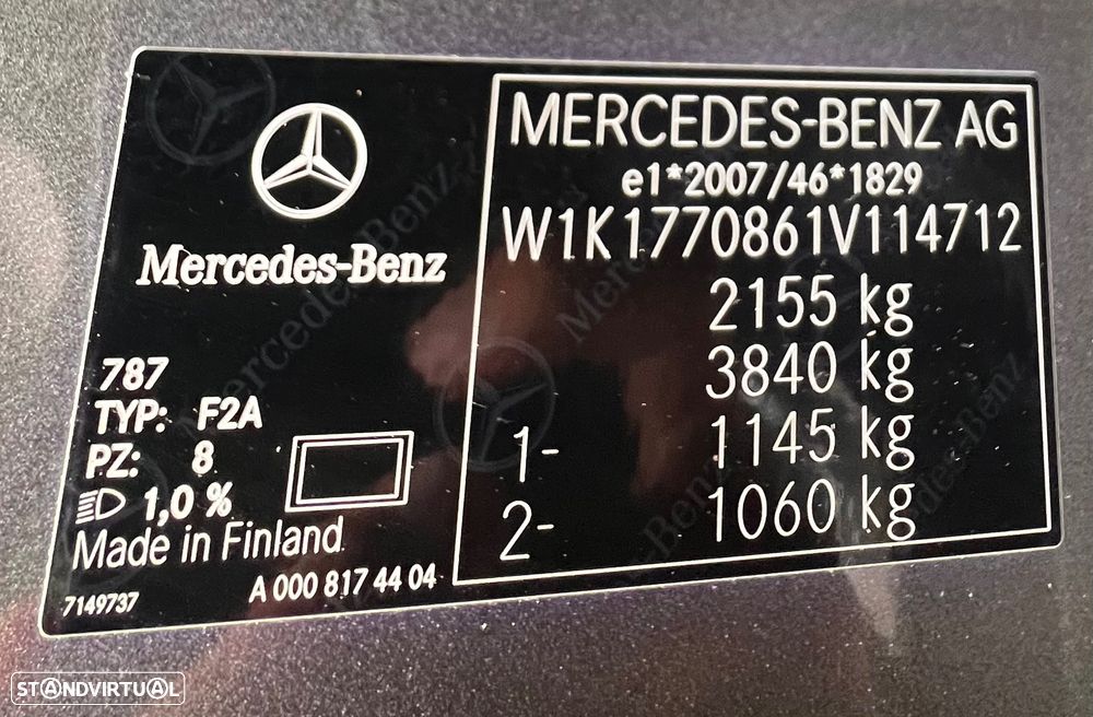 Mercedes-Benz A 250 e 8G-DCT AMG Line - 28