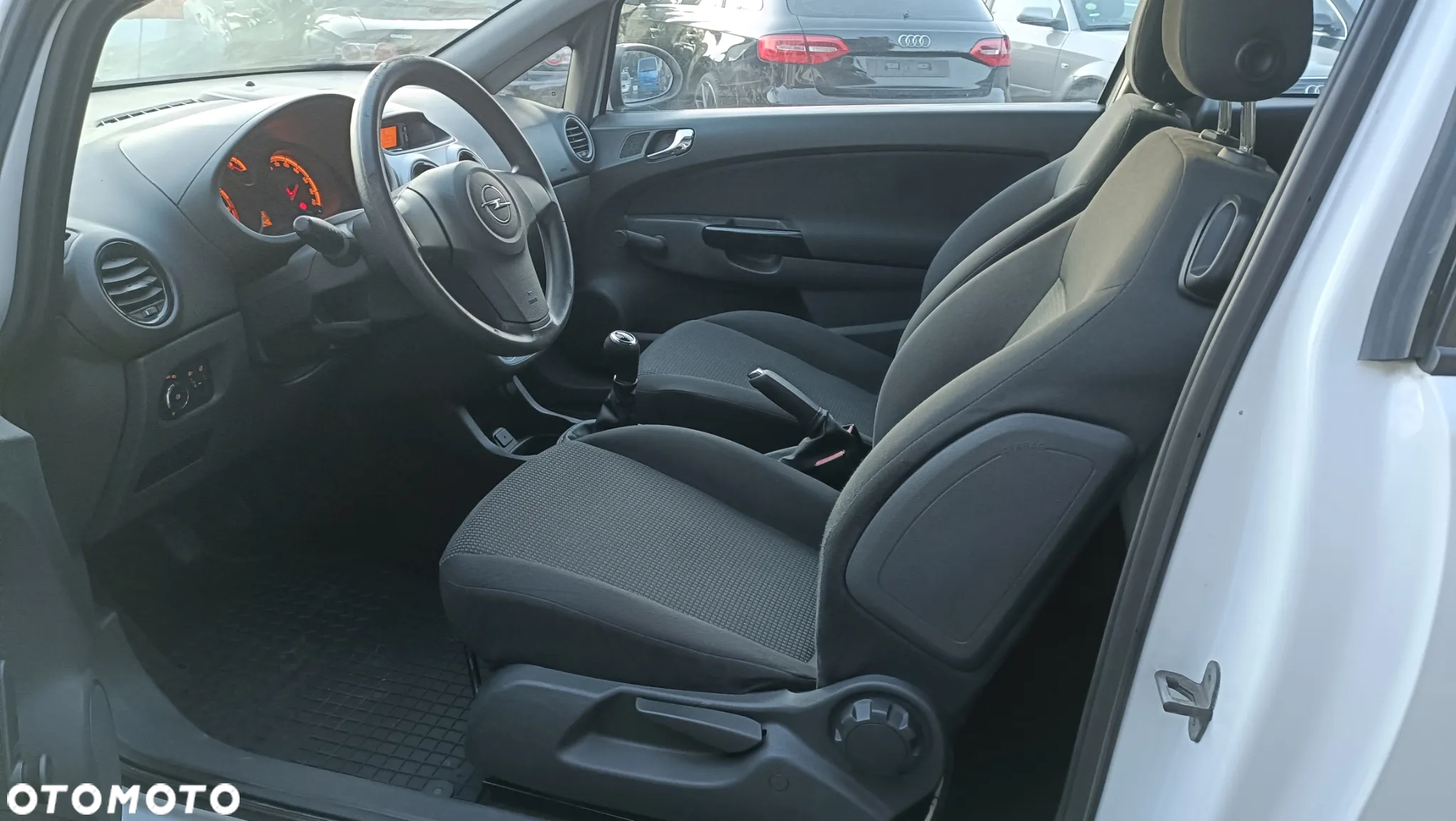 Opel Corsa 1.2 16V (ecoFLEX) Color Edition - 17