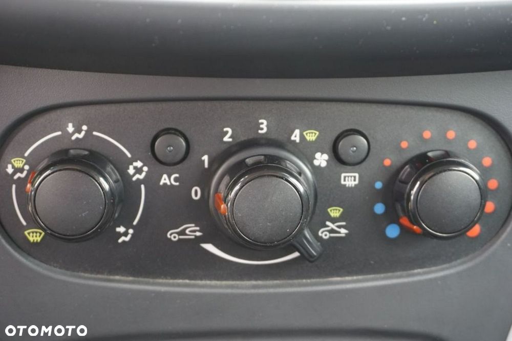 Dacia Logan 1.2 16V Ambiance - 17