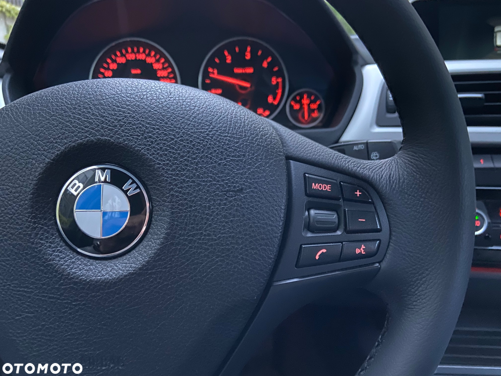BMW Seria 3 320d Luxury Line sport - 18