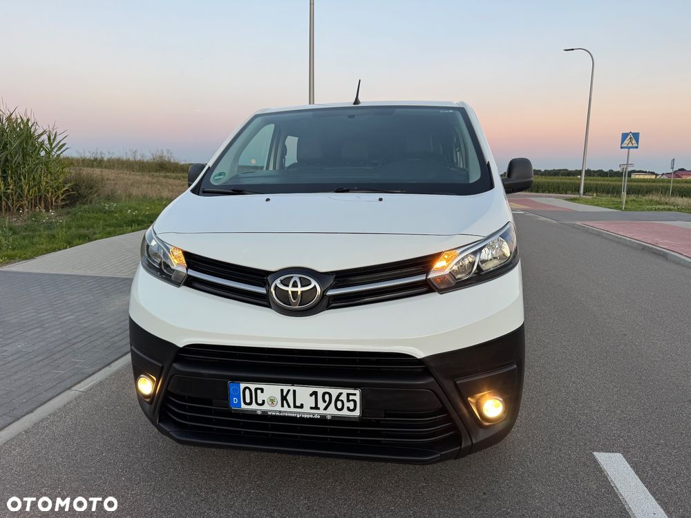 Toyota ProAce 2,0-l-D-4D L2H1 Comfort - 2