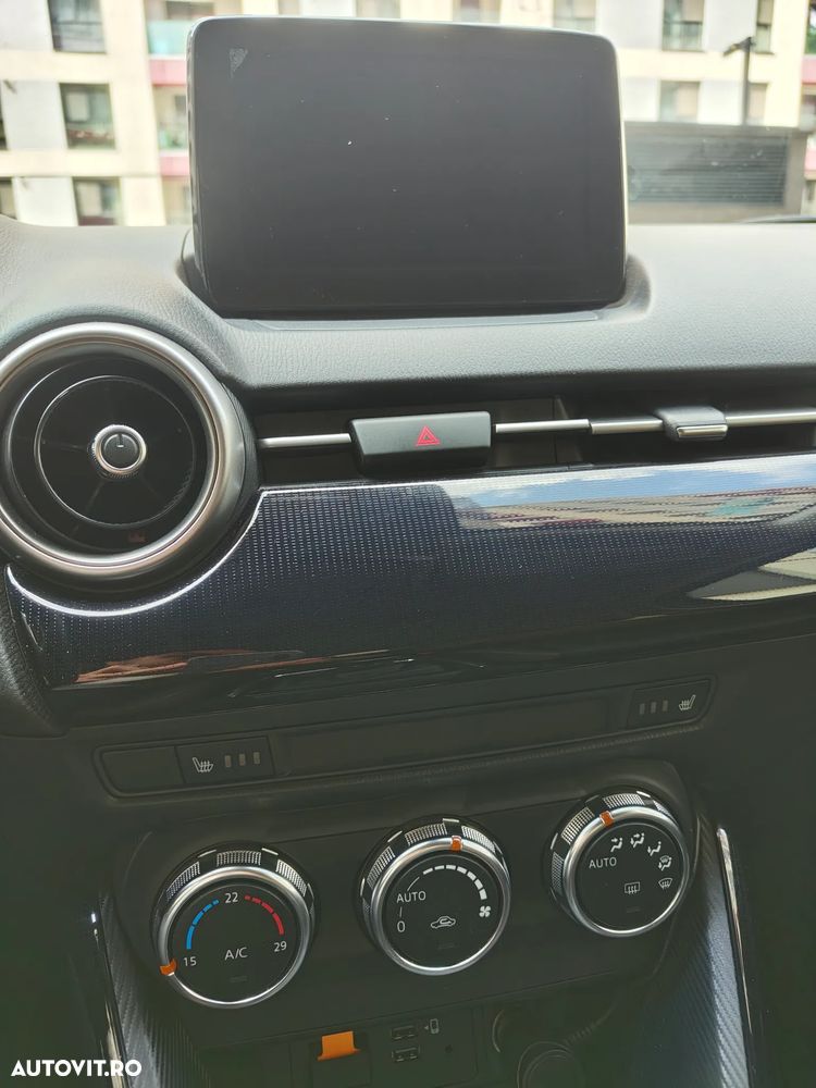 Mazda 2 G90 Takumi - 13