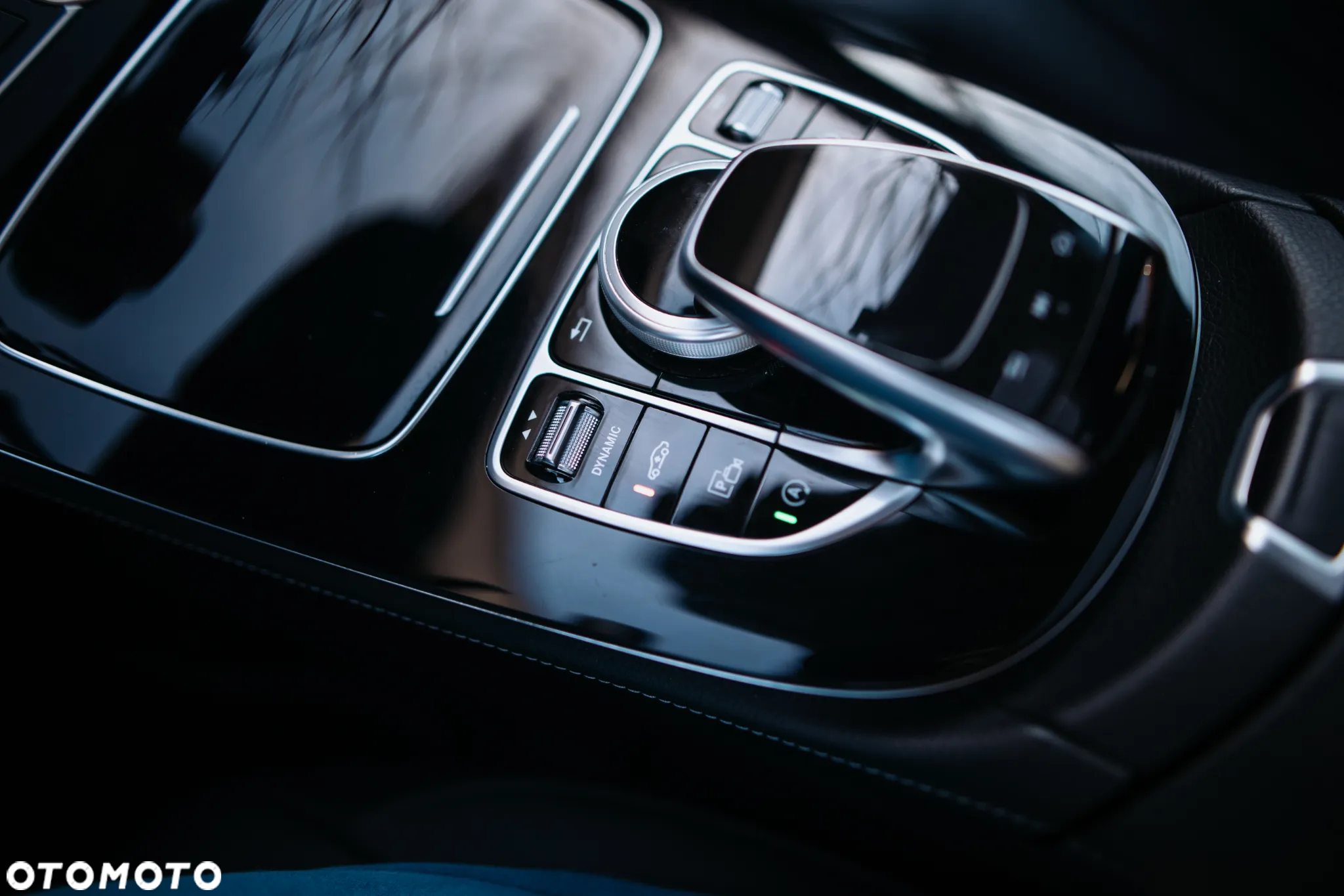 Mercedes-Benz Klasa E 220 d 4-Matic All-Terrain - 10