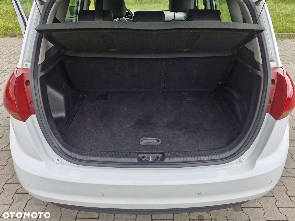 Kia Venga 1.6 Business Line - 11