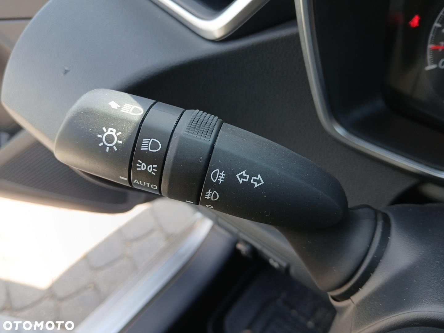 Toyota Corolla - 19