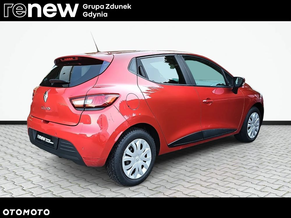 Renault Clio 1.2 16V Alize - 5
