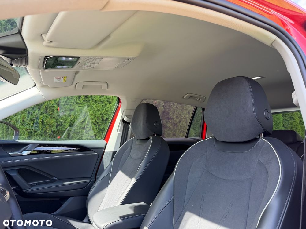 Volkswagen Tiguan - 24
