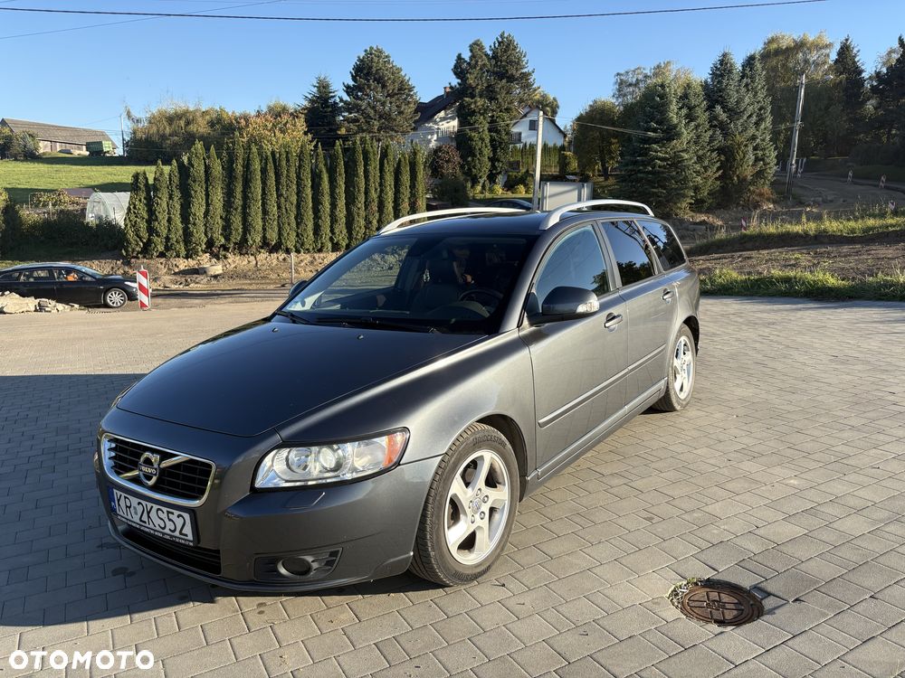 Volvo V50