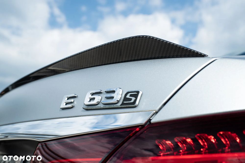 Mercedes-Benz Klasa E - 14