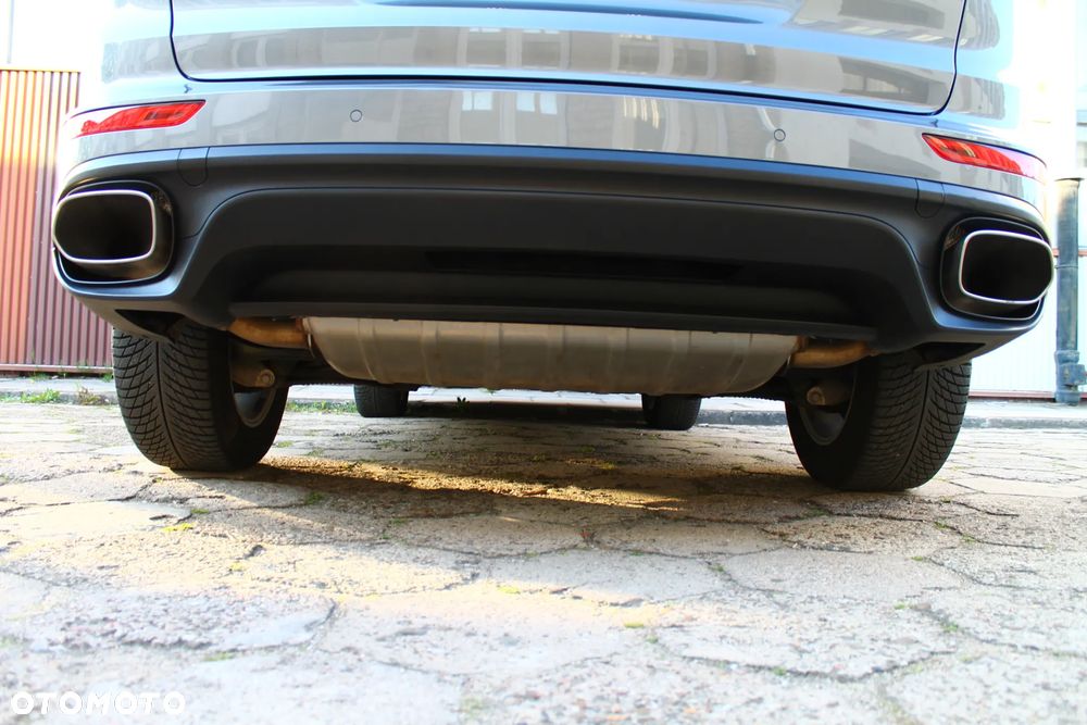 Porsche Cayenne Diesel - 11
