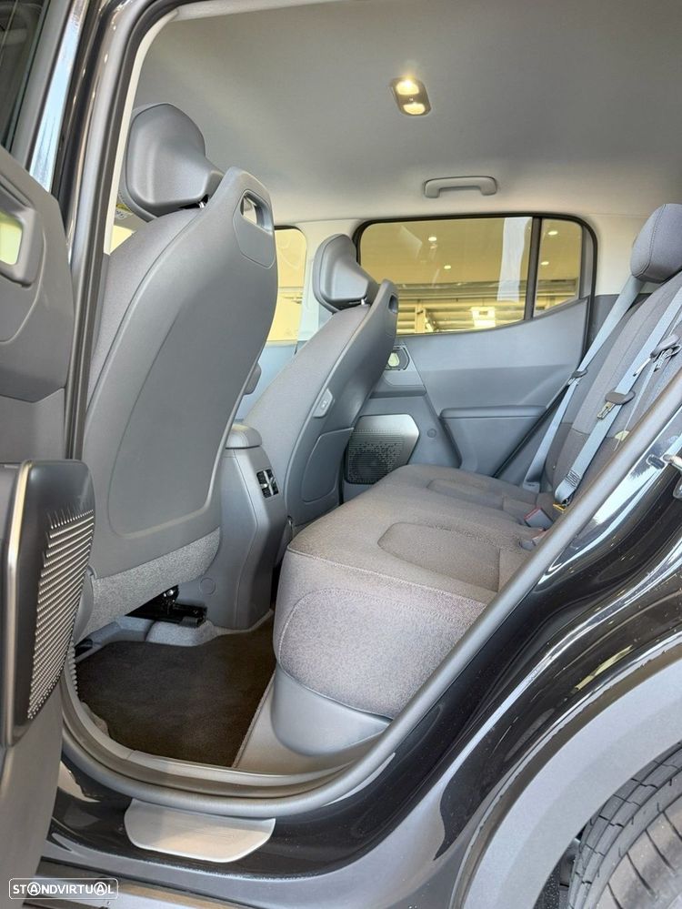 Kia EV2 42.2 kWh Drive - 11