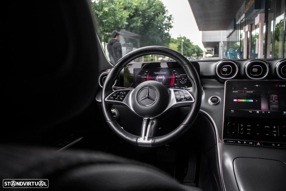 Mercedes-Benz C 300 e Avantgarde - 33