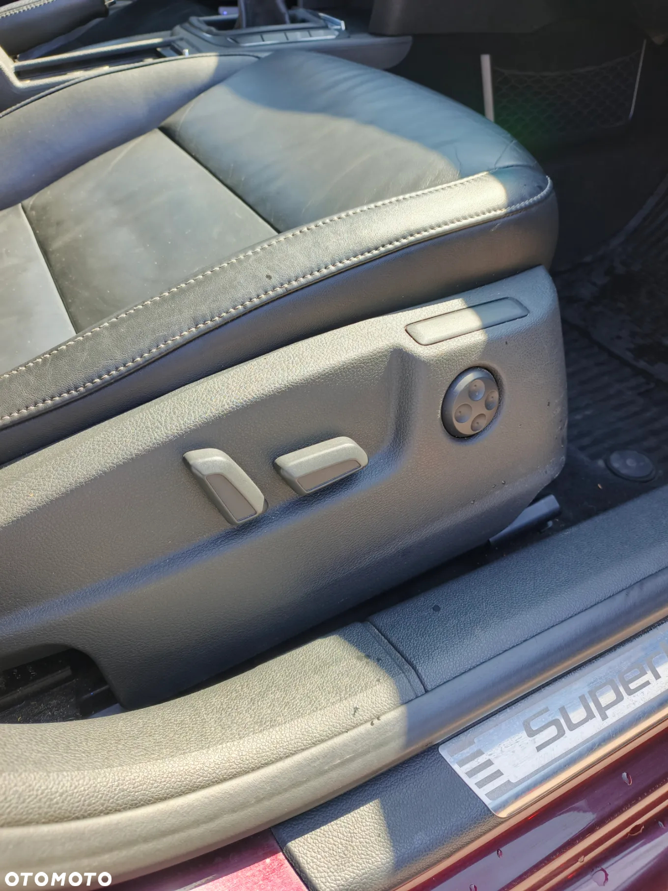 Skoda Superb 2.0 TDI 4x4 Elegance - 17