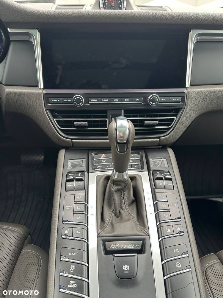 Porsche Macan - 9