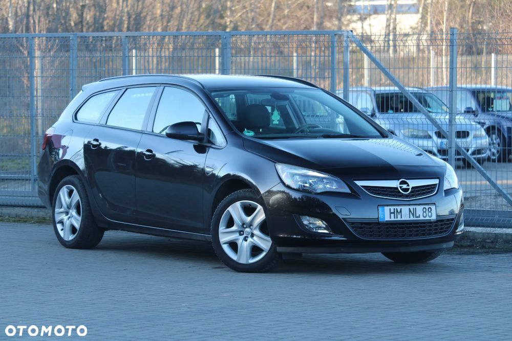 Opel Astra - 2