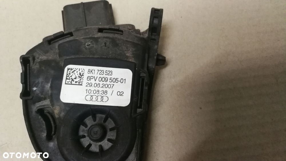 PEDAŁ PRZYŚPIESZENIA GAZU AUDI A4 B8 A5 8K1723523 - 2