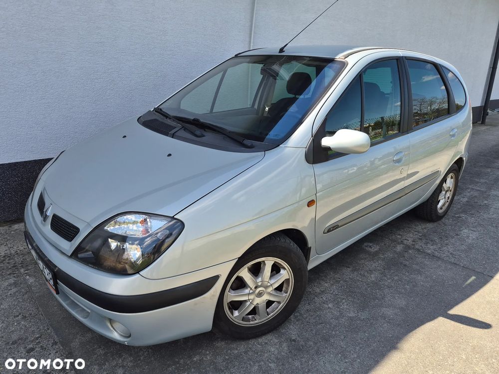 Renault Scenic 1.9 dCi Authentique - 3