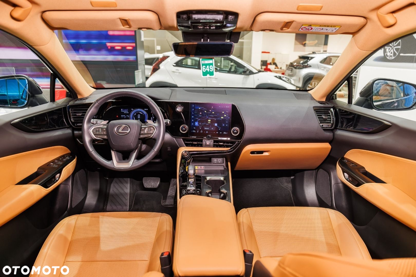 Lexus NX - 9