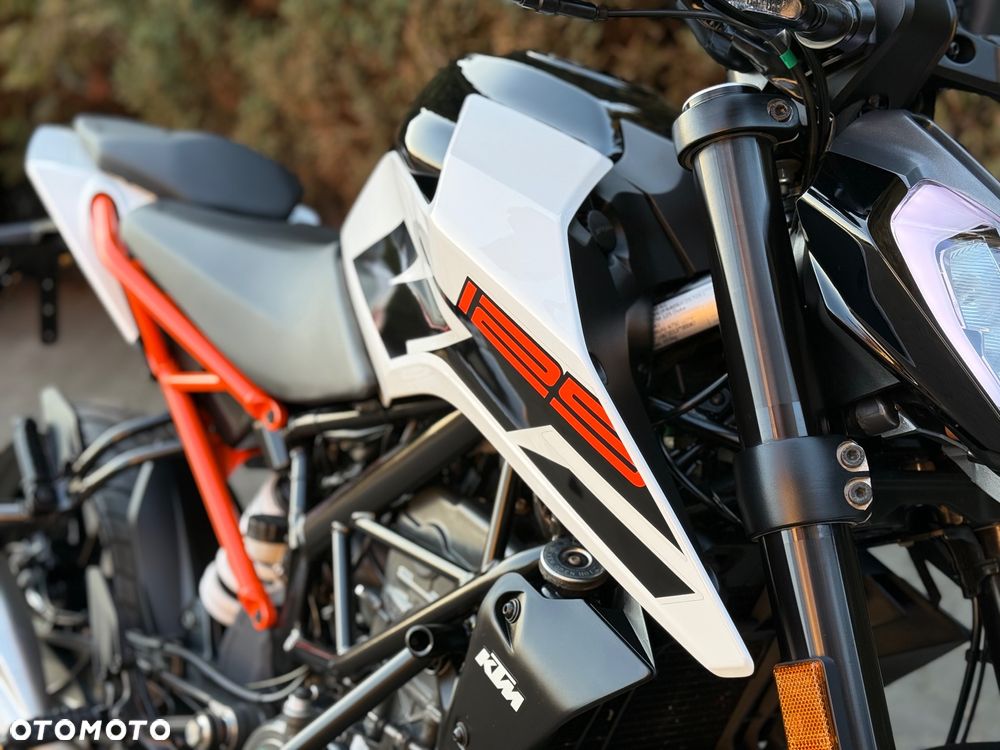 KTM Duke - 16