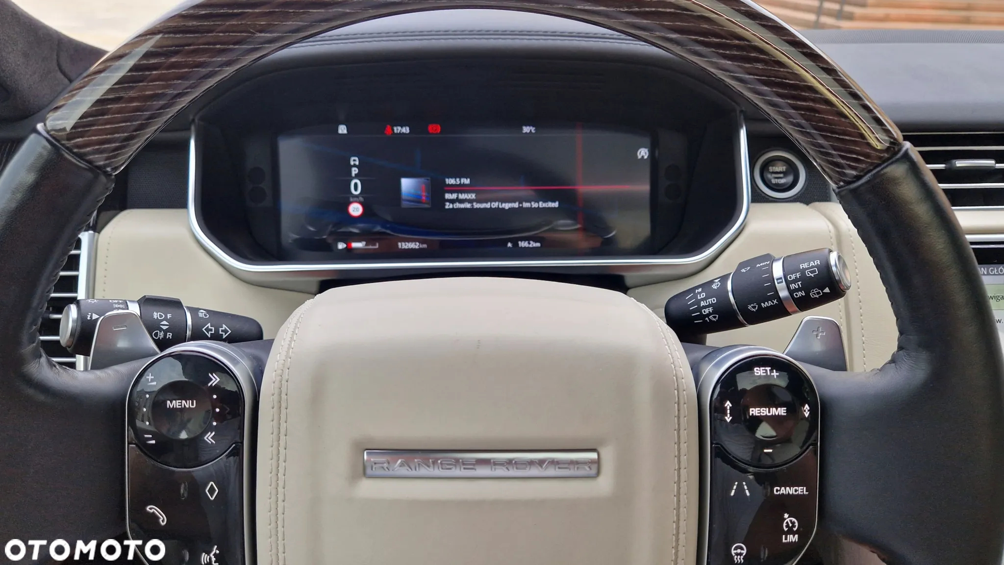 Land Rover Range Rover 4.4SD V8 LWB SV AB - 37