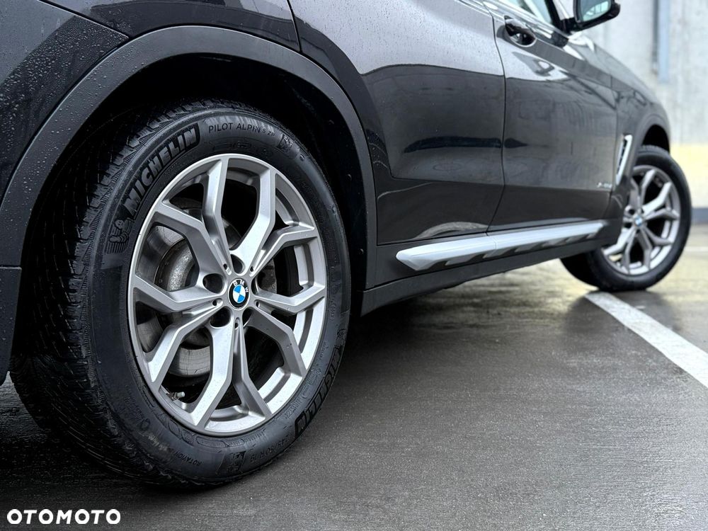BMW X3 xDrive20d - 26